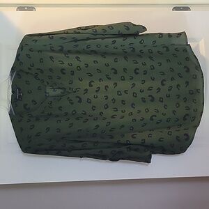 EUC Stitch Fix 41 Hawthorne Blouse